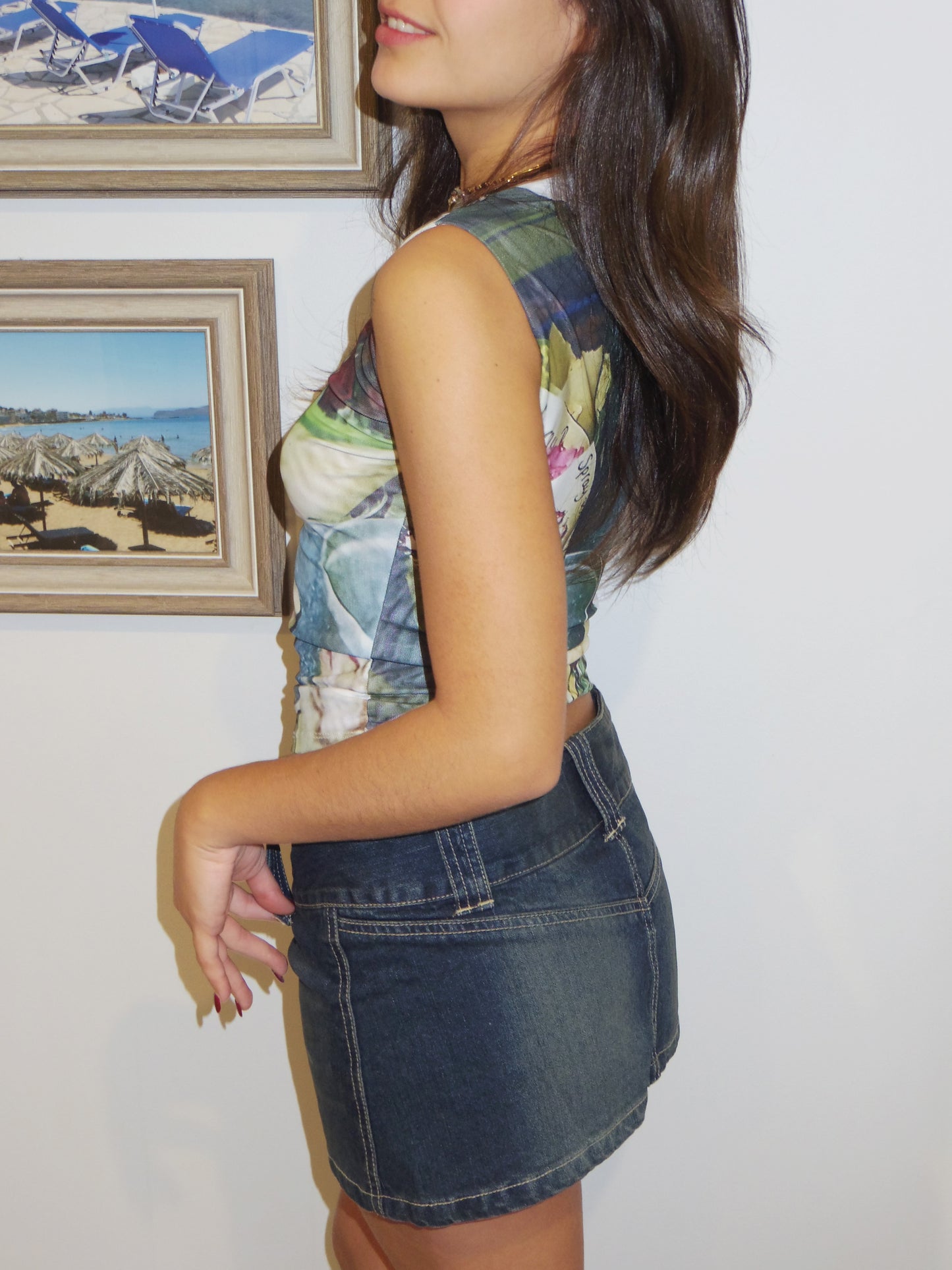 Montevideo Top, Uruguay, 13 march 2001. (Reversible)