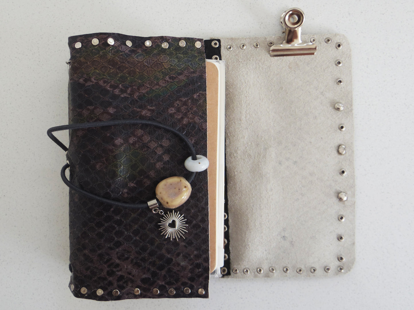 22 Journal A6