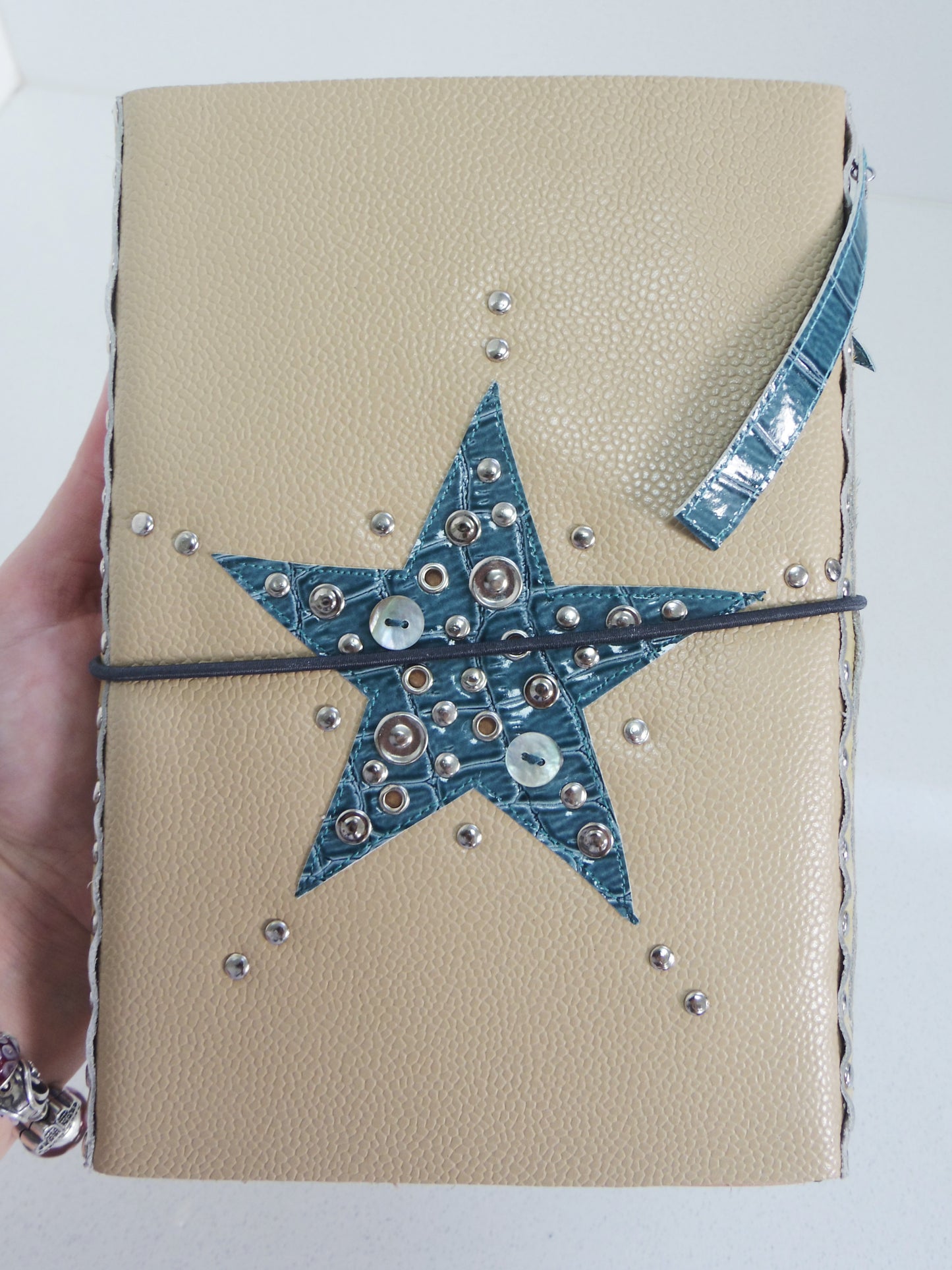 32 Journal A5