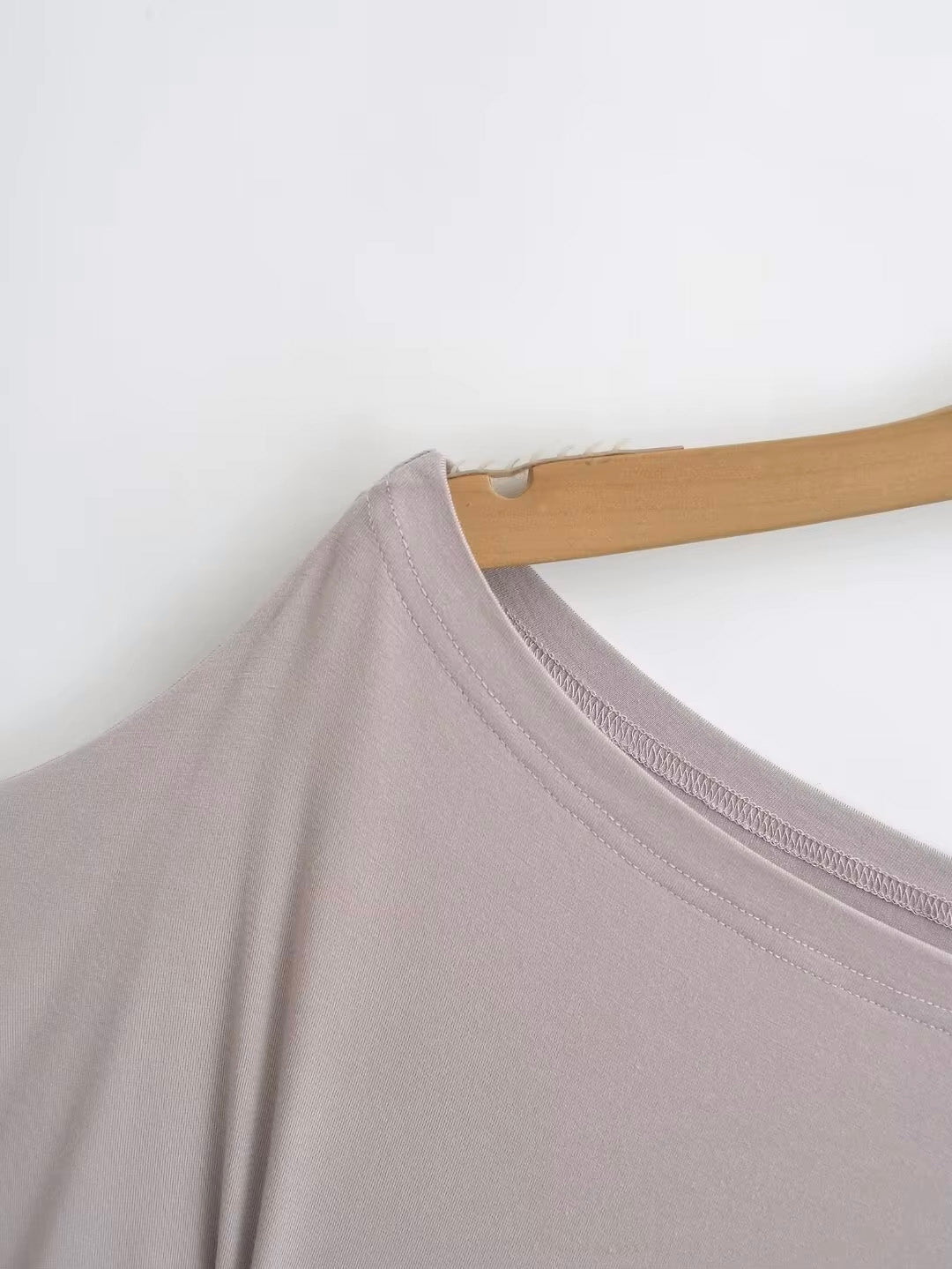 Berlin Fitted Top, Germany 2 Sep 2013. (Beige)
