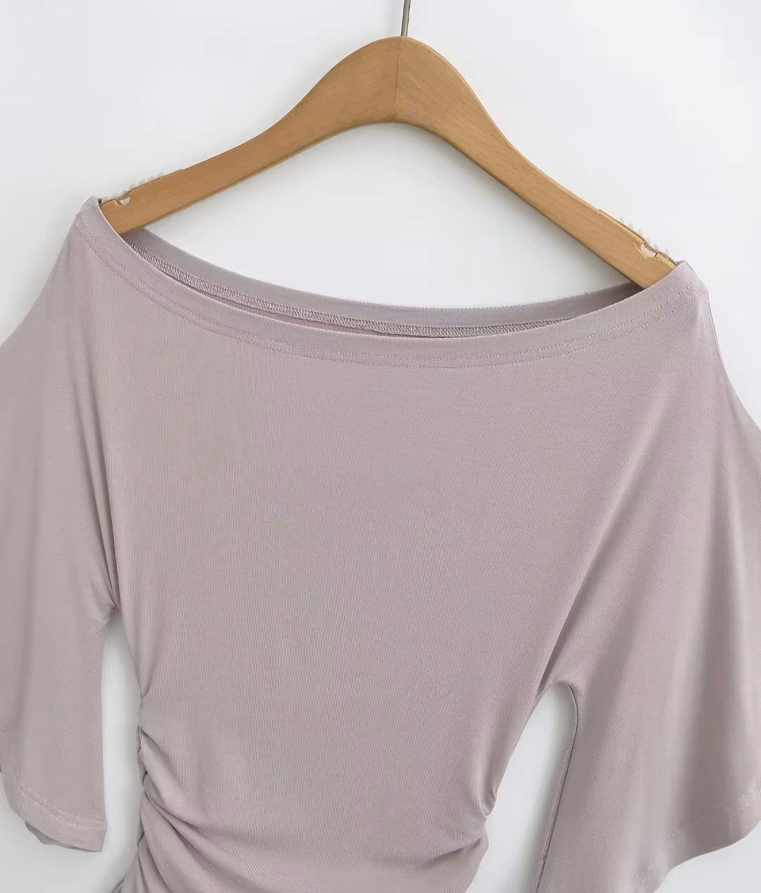 Berlin Fitted Top, Germany 2 Sep 2013. (Beige)